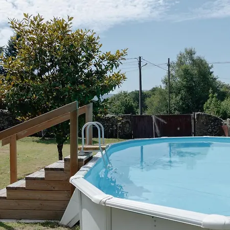 Vagalumes Holiday home Codeseda